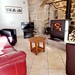 Maison Paysanne, Proche Aubrac Huparlac