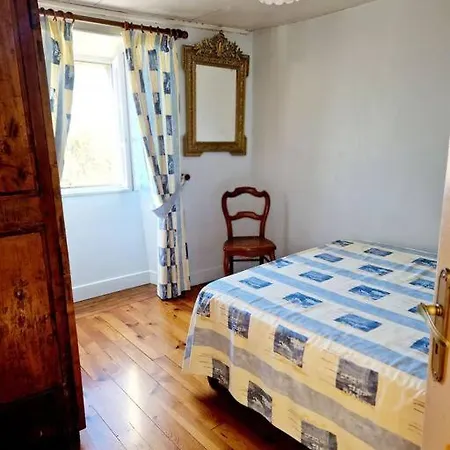 Maison Paysanne, Proche Aubrac Casa de Férias
