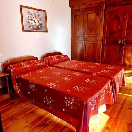 Casa de Férias Maison Paysanne, Proche Aubrac *