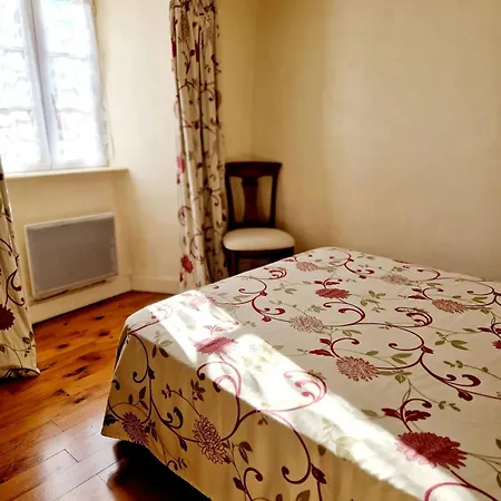 Maison Paysanne, Proche Aubrac *