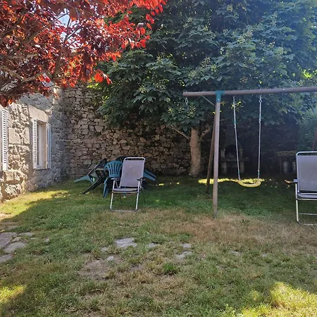 Maison Paysanne, Proche Aubrac Huparlac