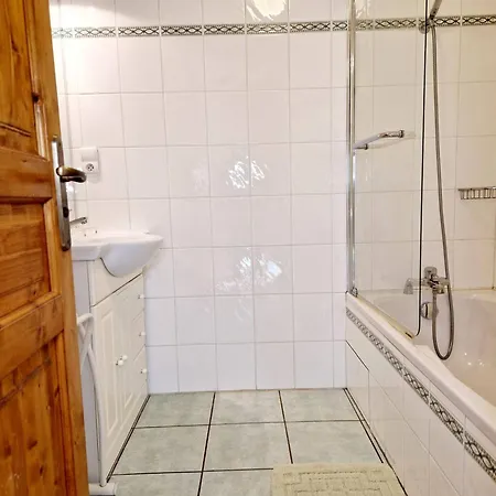 Casa de Férias Maison Paysanne, Proche Aubrac *