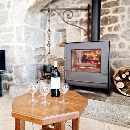 Maison Paysanne, Proche Aubrac * Huparlac