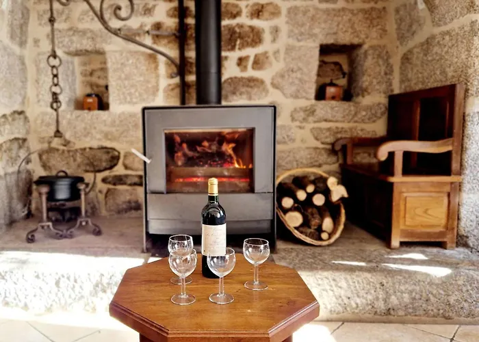 Maison Paysanne, Proche Aubrac * Huparlac