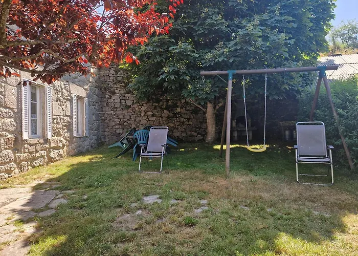 Maison Paysanne, Proche Aubrac Huparlac