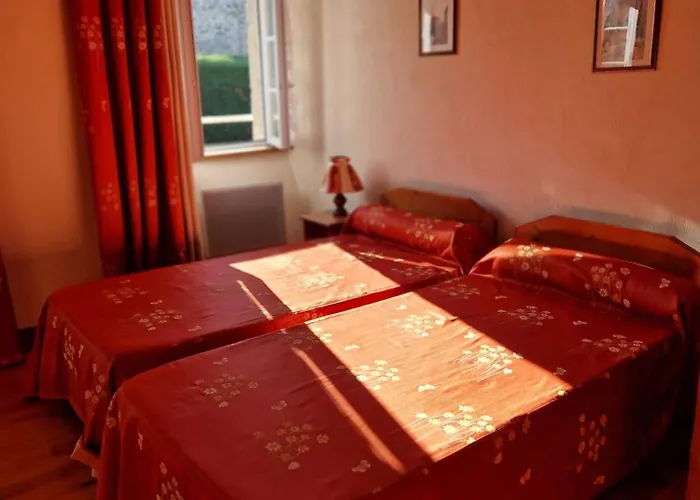 Maison Paysanne, Proche Aubrac *