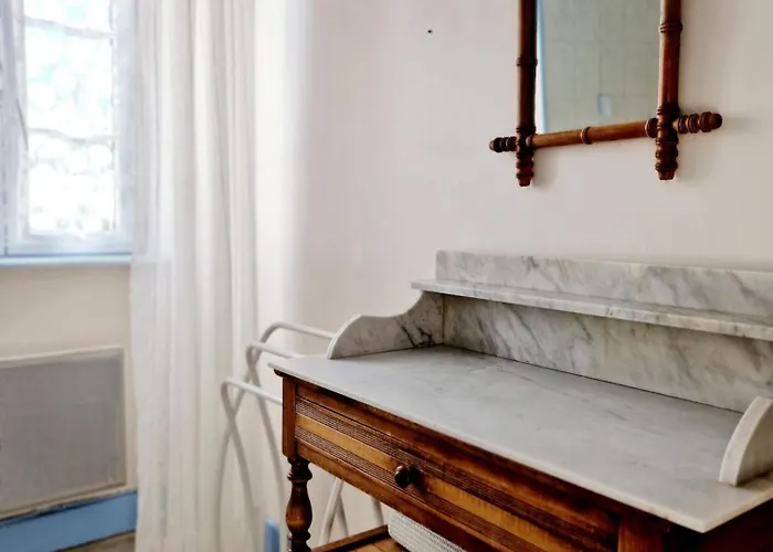 Semesterbostad Maison Paysanne, Proche Aubrac *