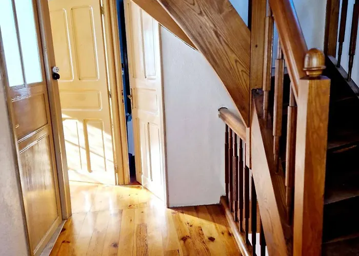 Semesterbostad Maison Paysanne, Proche Aubrac Huparlac