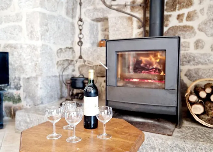 Maison Paysanne, Proche Aubrac * Huparlac