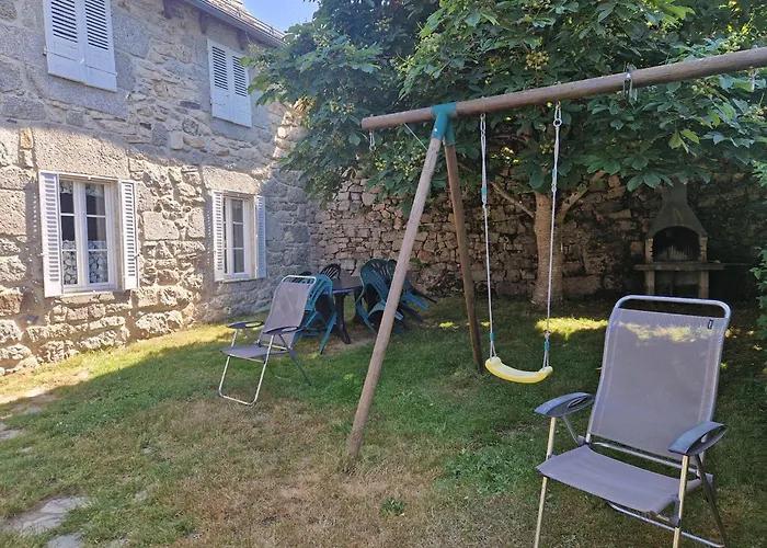 Maison Paysanne, Proche Aubrac * Huparlac